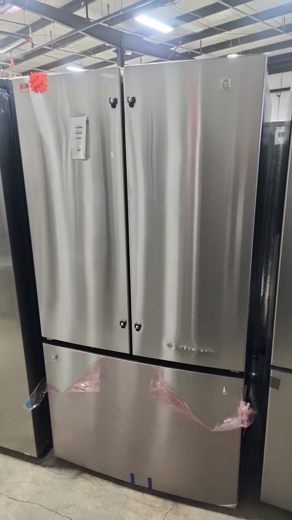 27 cu. ft. French Door Refrigerator in Fingerprint Resistant Stainless with Internal Dispenser, ENERGY STAR GNE27JYMWFFS