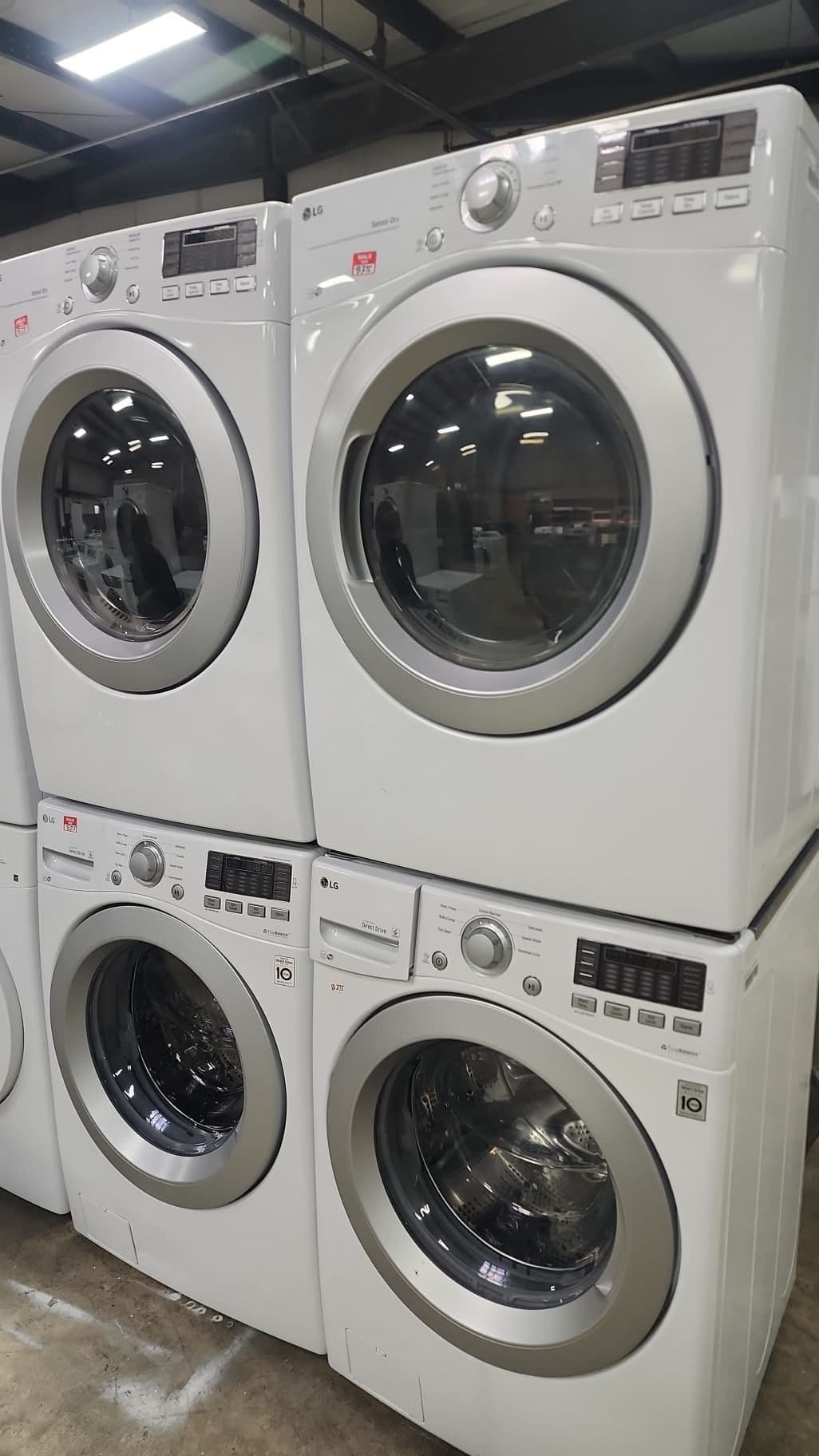 4.3 cu. ft. Ultra-Large Capacity Frontload Washer with 7.4 cu. ft. Ultra Large Capacity Dryer
