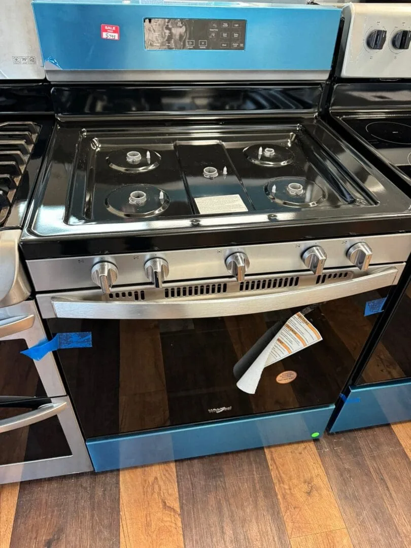 5.0 Cu. Ft. New Whirlpool Gas 5-in-1 Air Fry Oven Stove