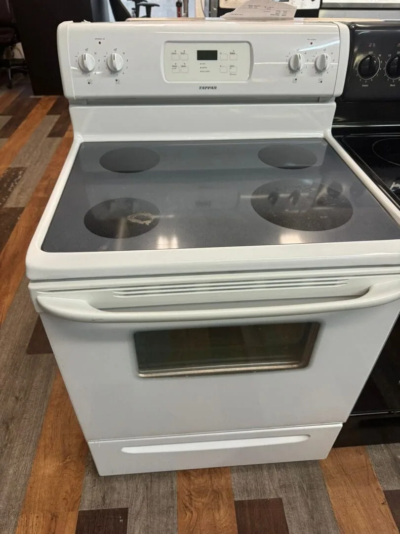 Tappan Refurbished White Electric Range Freestanding