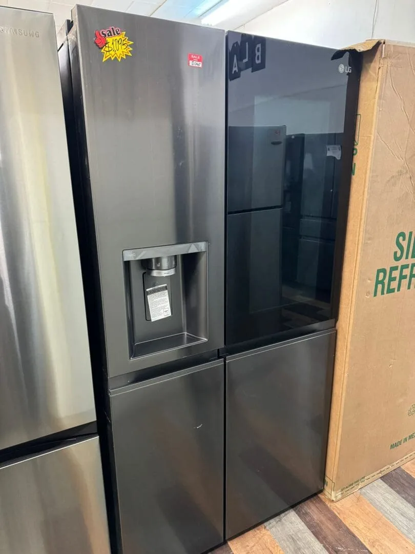 LG – 27 Cu. Ft. Instaview Side-by-Side Smart Refrigerator – Black
