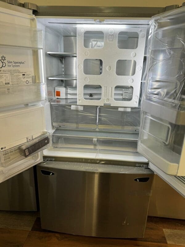 LG New Open Box Instaview 3 Door Frenchdoor Refrigerator - Stainless