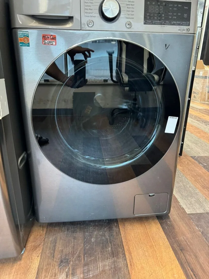 LG - 2.4 Cu. Ft. High-Efficiency Front Load Washer and Electric Dryer Combo - Graphite Steel