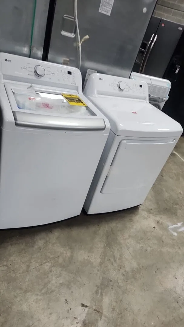 LG 5.8 Cu. Ft. Top Load Washer With 7.3 Cu. Ft. Electric Dryer - White - New
