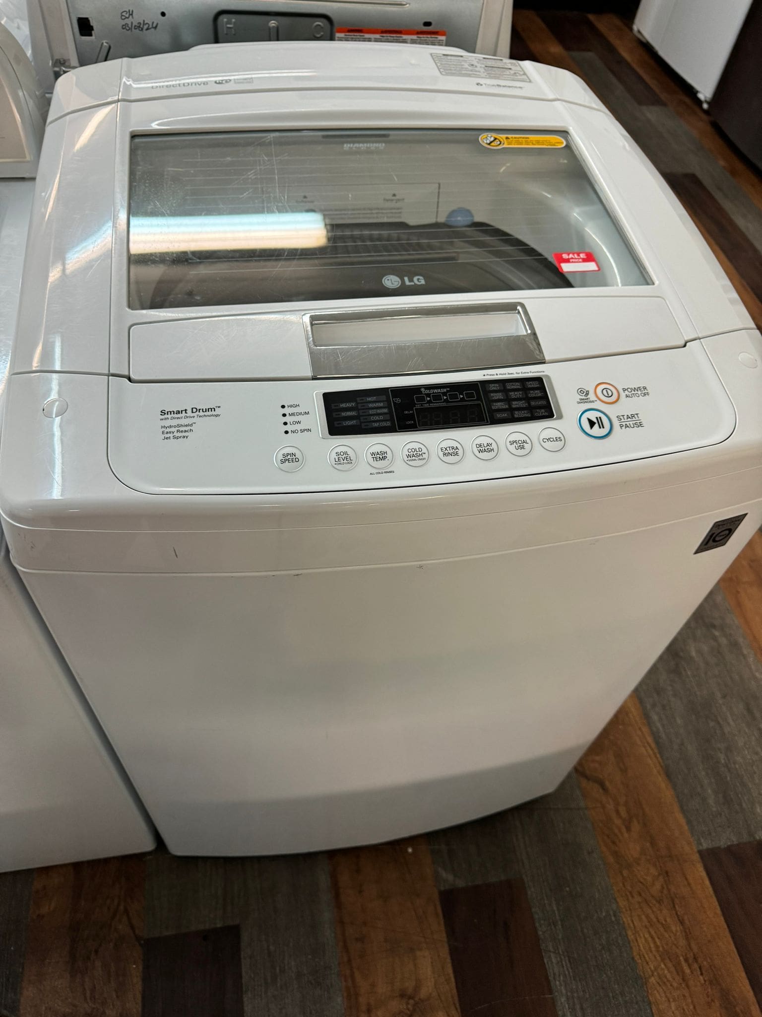 LG 27 Inch 4.1 cu. ft. Top Load Washer  – White – Like New