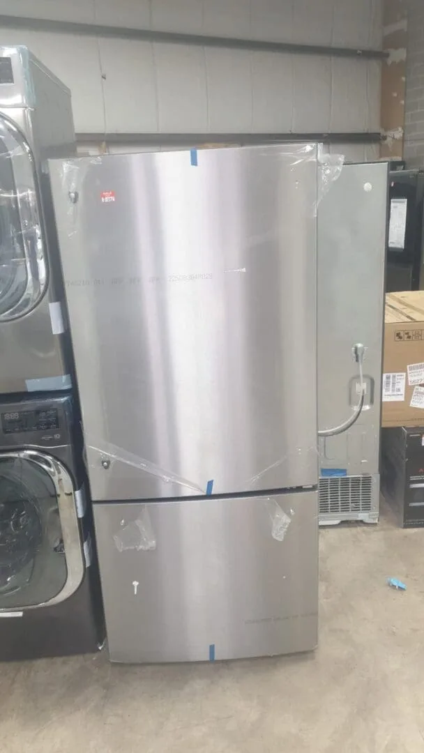 GE 30 Inch Bottom Freezer Refrigerator with 21 Cu. Ft. Capacity