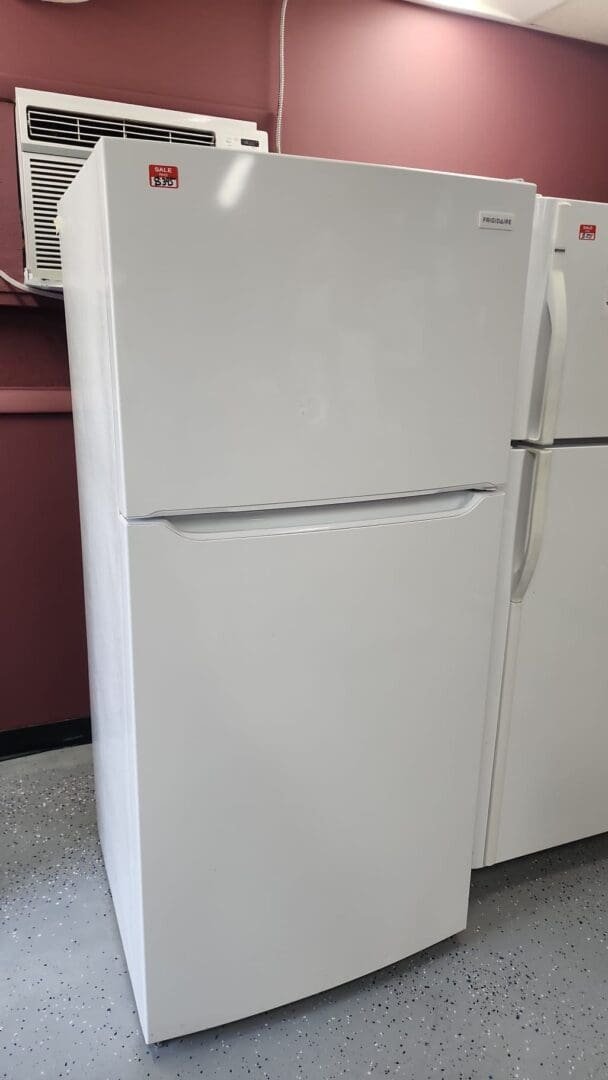 Frigidaire Refurbished 30″ Width Top Bottom Refrigerator – White