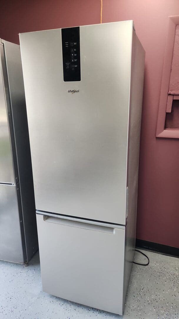 Whirlpool Used 24″ Width Bottom Freezer Refrigerator – Stainless