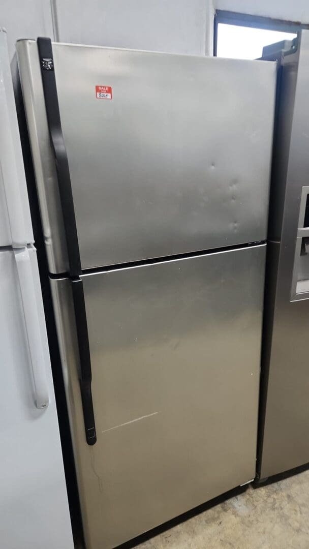 GE Used 30″ Width Top Bottom Refrigerator – Stainless
