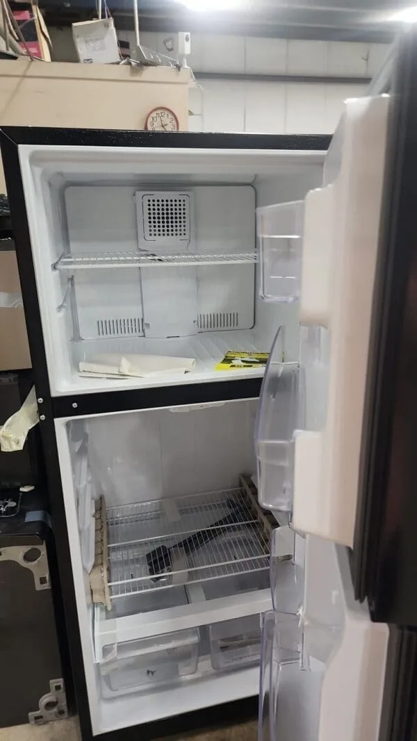 : New 30" Width Top Bottom Refrigerator - Black