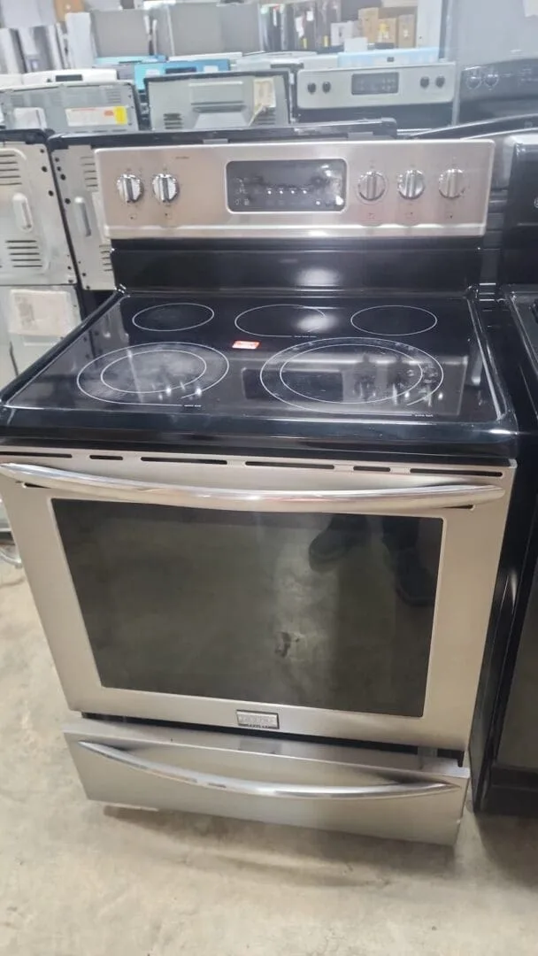 Frigidaire Used Electric Range – Freestanding