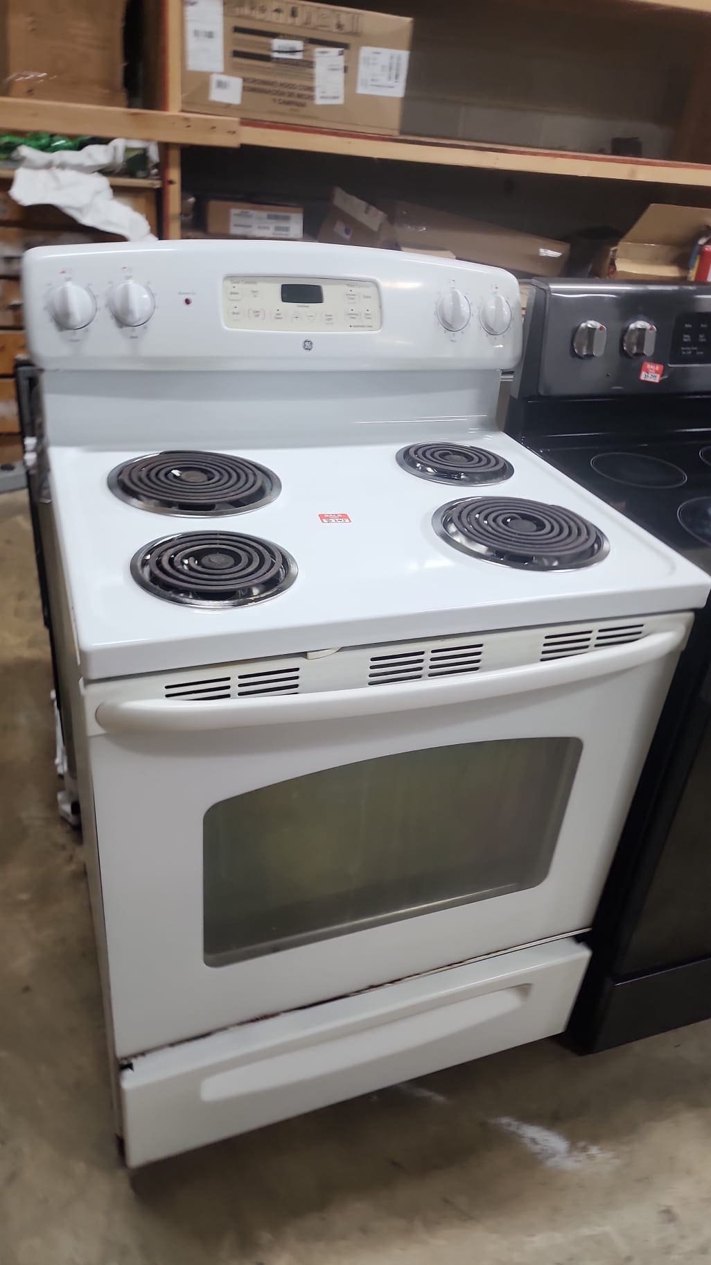 GE Used 4 Coil Top Stove Freestanding – White