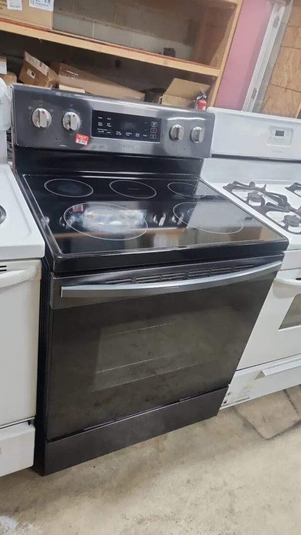Samsung Used Electric Stove Freestanding – Black