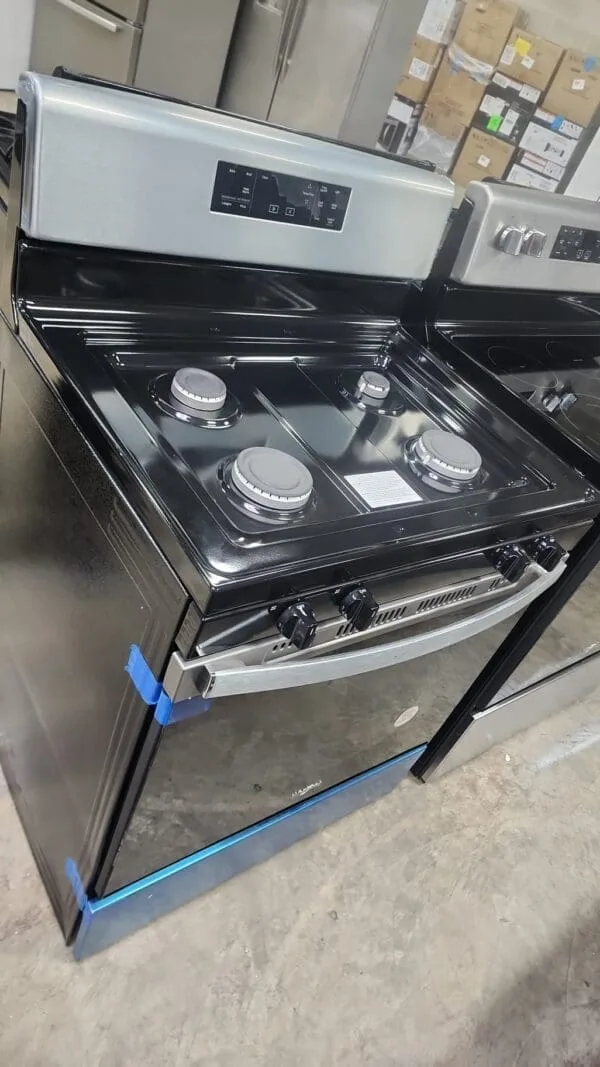 : Whirlpool New 4 Gas Burner Stove Freestanding - Black