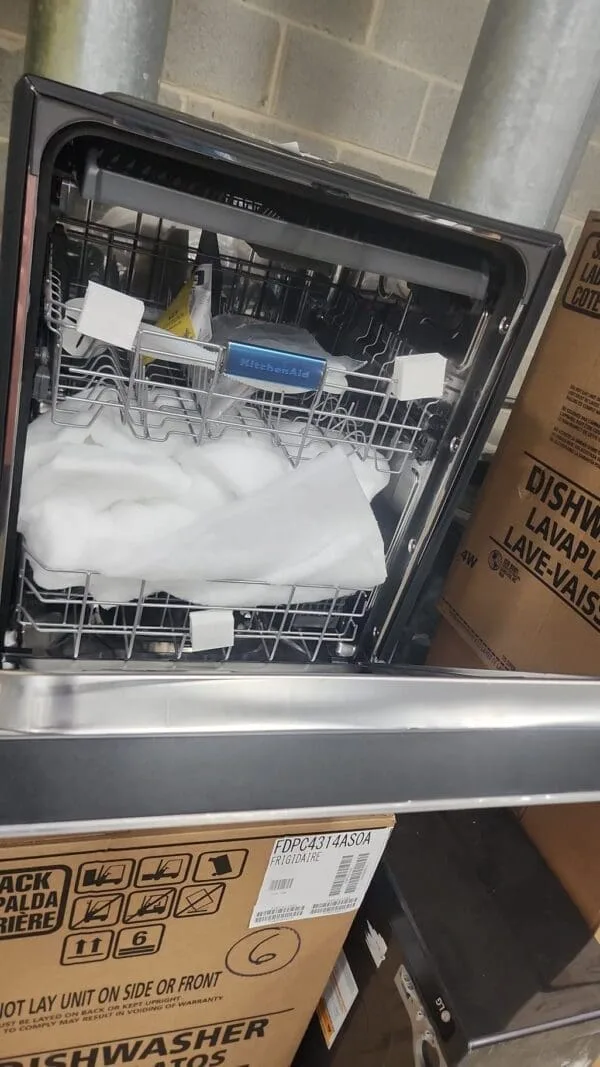 : kitchen aid Like New Dishwasher - Stainless