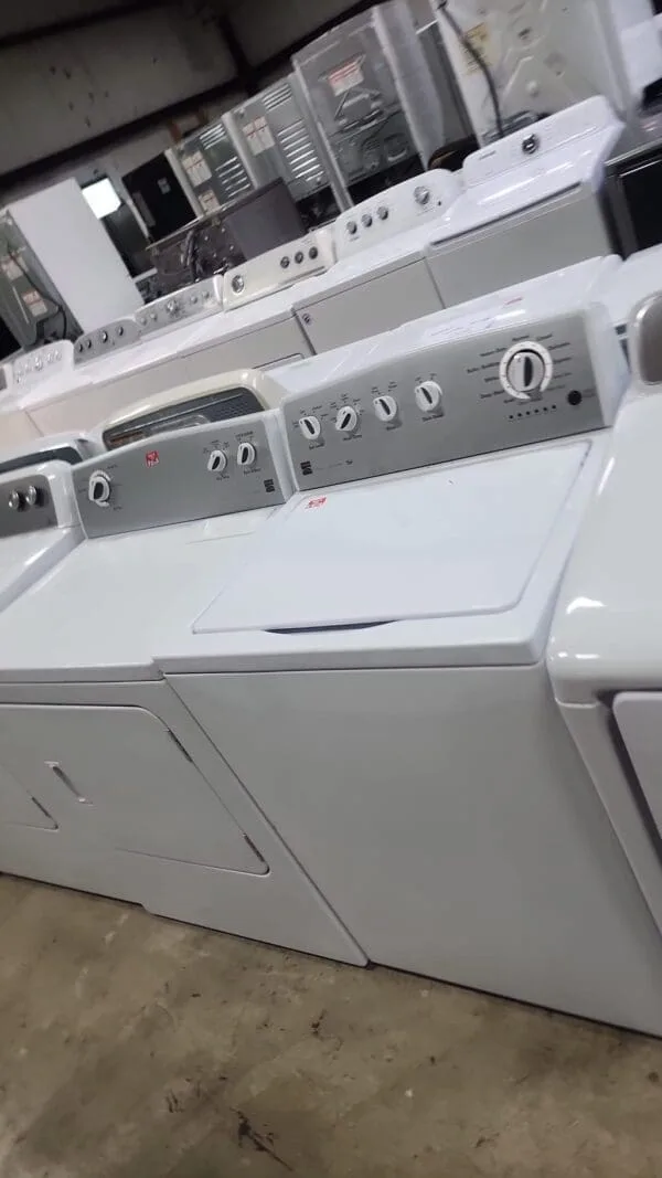 : Kenmore Washer Dryer Set ( Used ) - White
