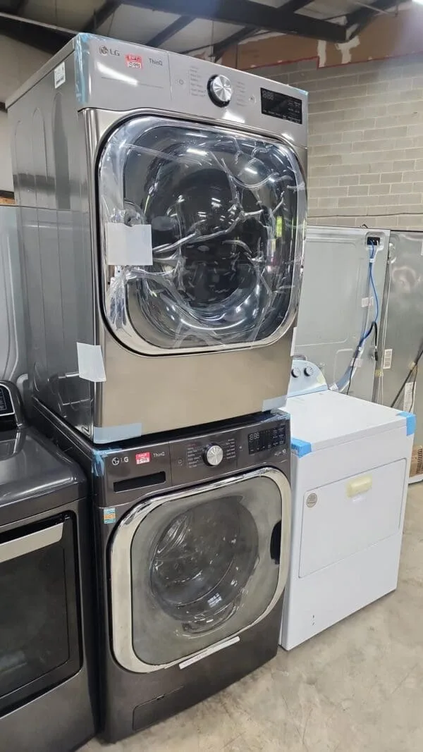 LG New Front Load Jumbo Washer Dryer Set - Black