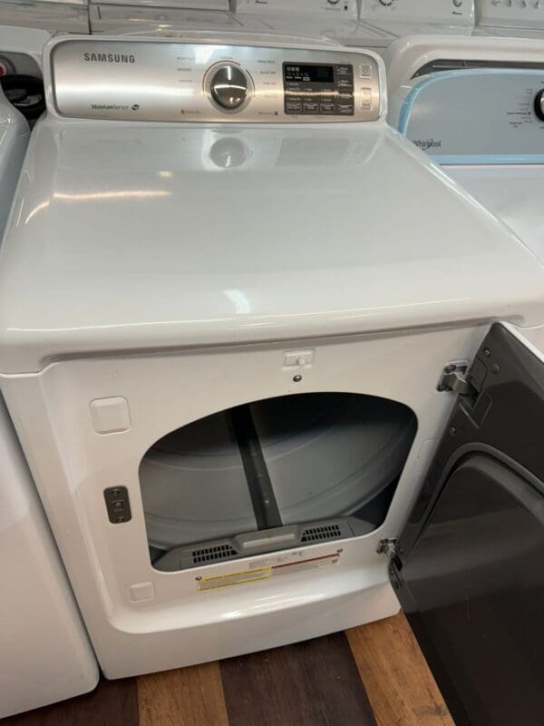 Samsung Used Washer Dryer Set - White