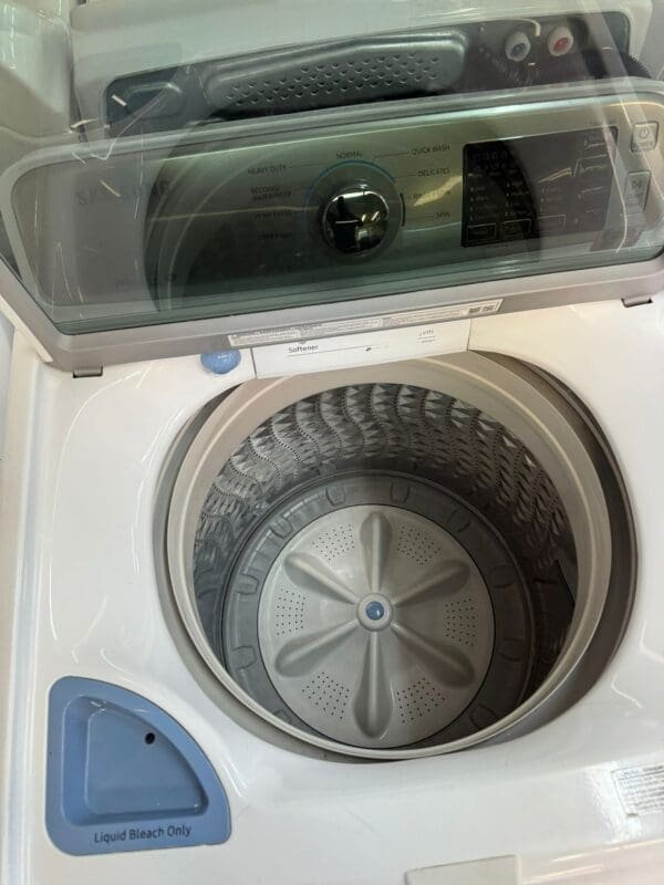 Samsung Used Washer Dryer Set - White