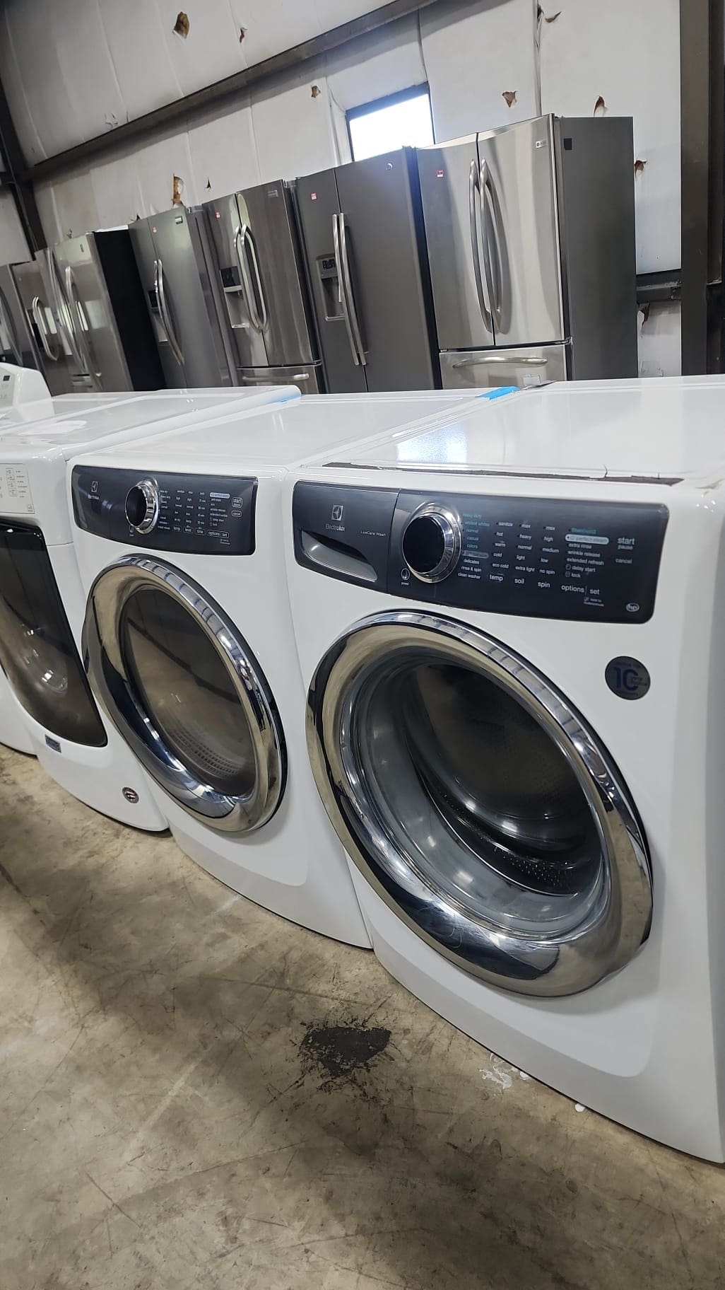 Electrolux Refurbished Front Load Washer Dryer Set – White