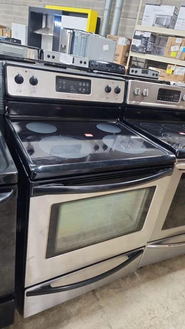 Frigidaire Electric Range – Black Stainless