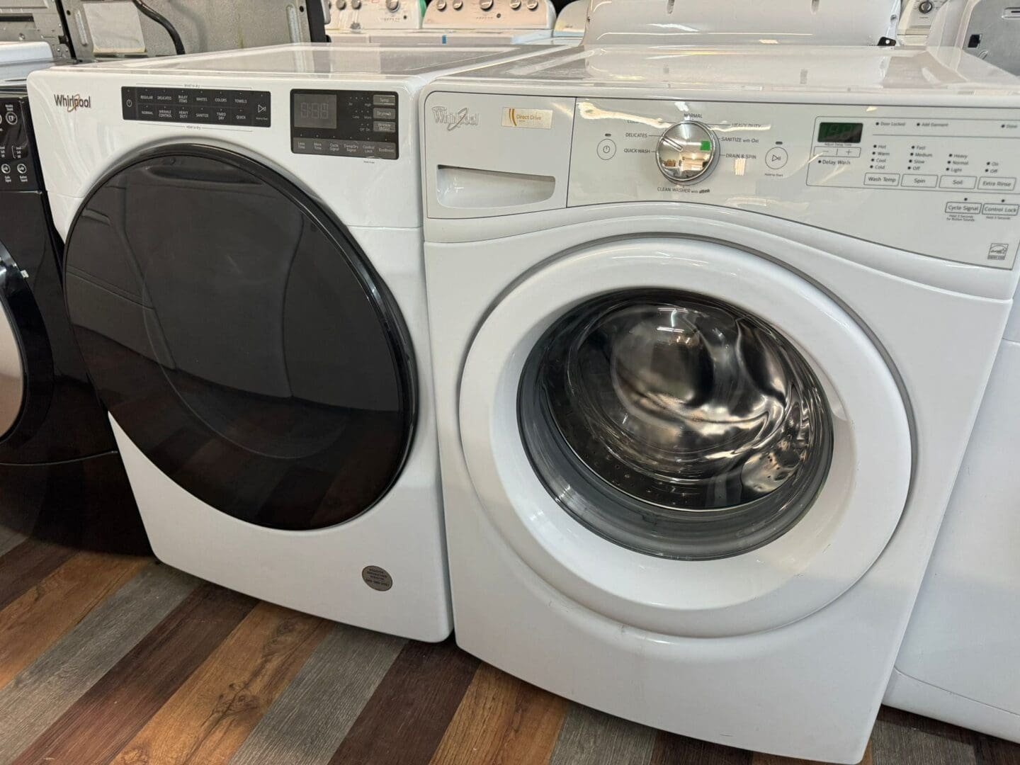 Whirlpool Refurbished Front Load Washer Dryer Set – White