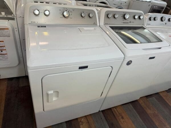 Maytag Used Washer Dryer Set - White