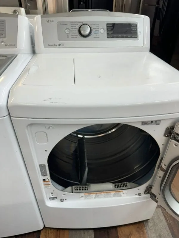 LG Used Washer Dryer Set - White