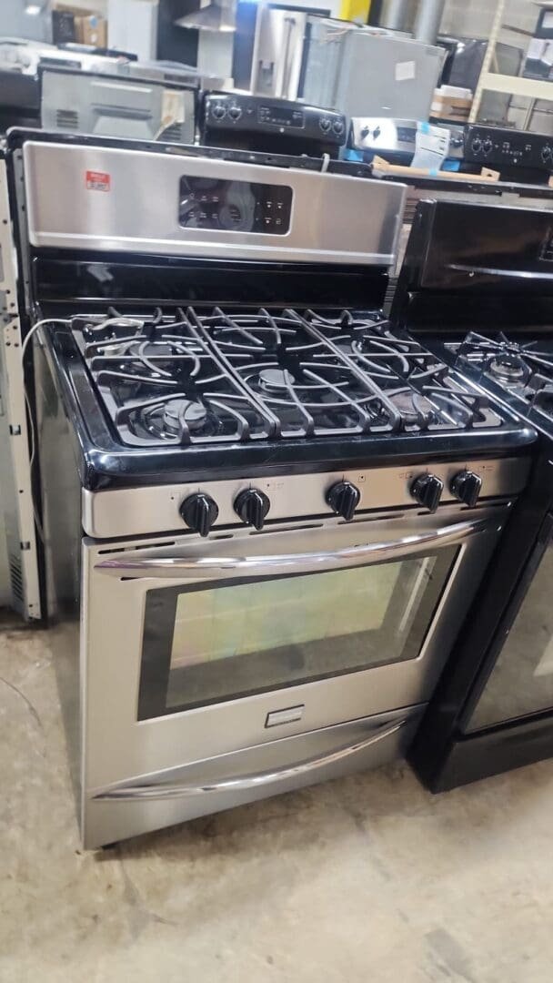 Frigidaire Used Gas Stove Freestanding – Stainless
