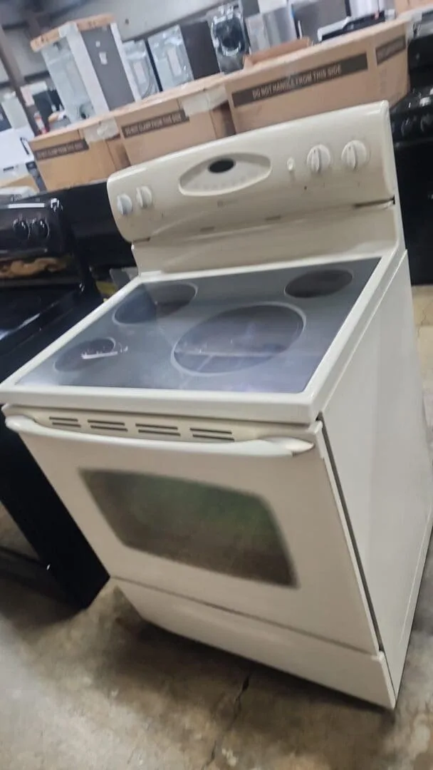 Maytag Used Electric Stove Freestanding - White