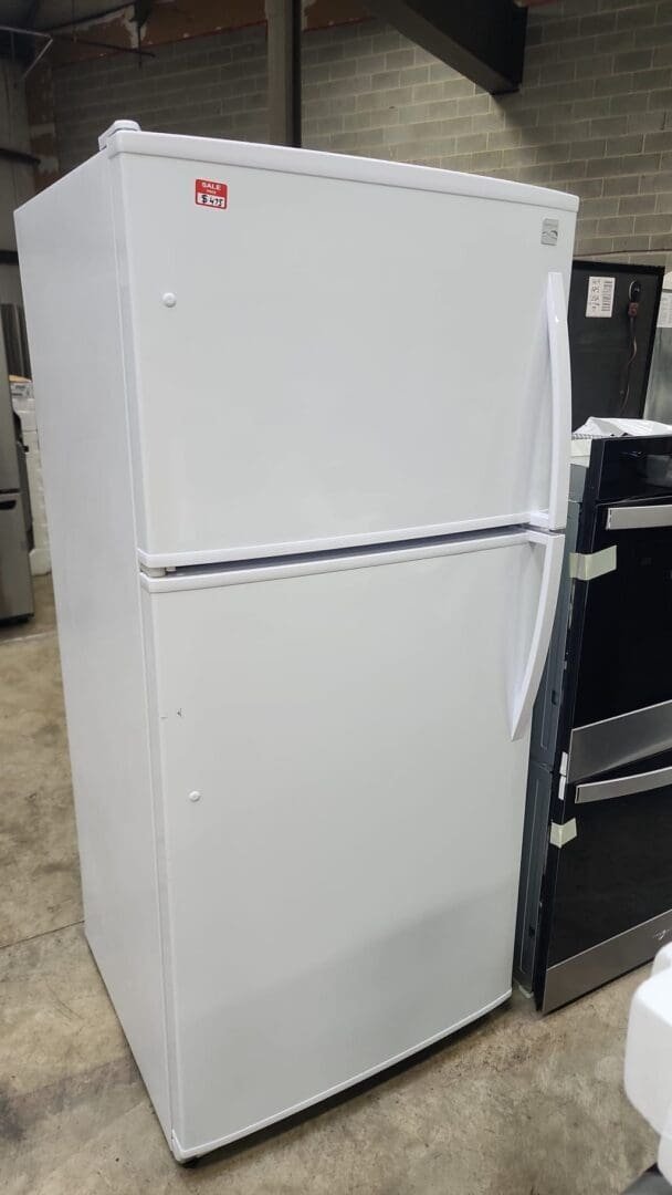Kenmore 33″ Width Used Top Bottom Refrigerator – White