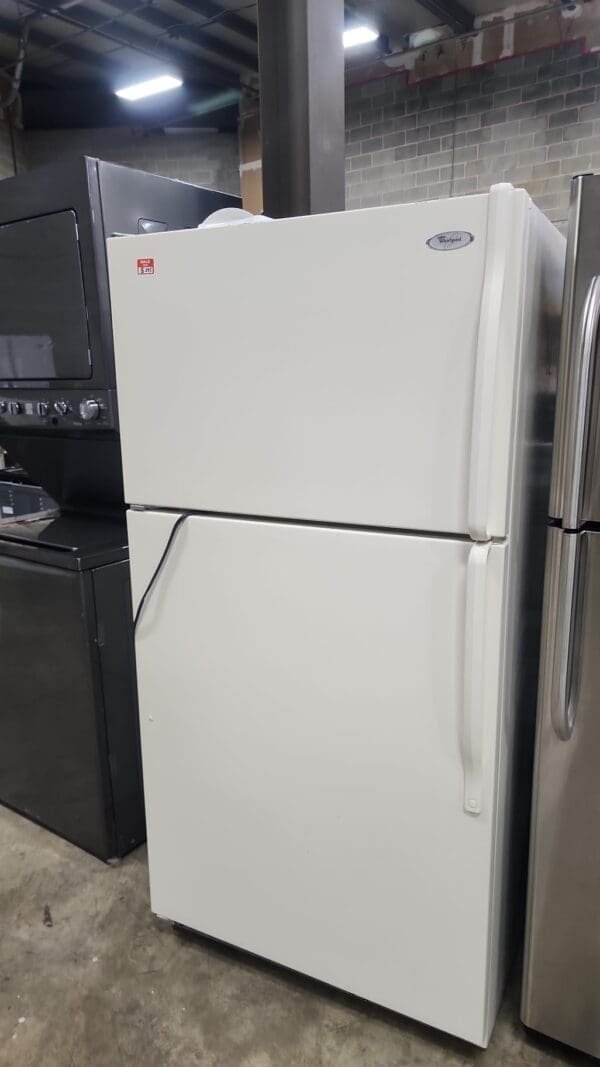 Whirlpool 33" Width Used Top Bottom Refrigerator - White