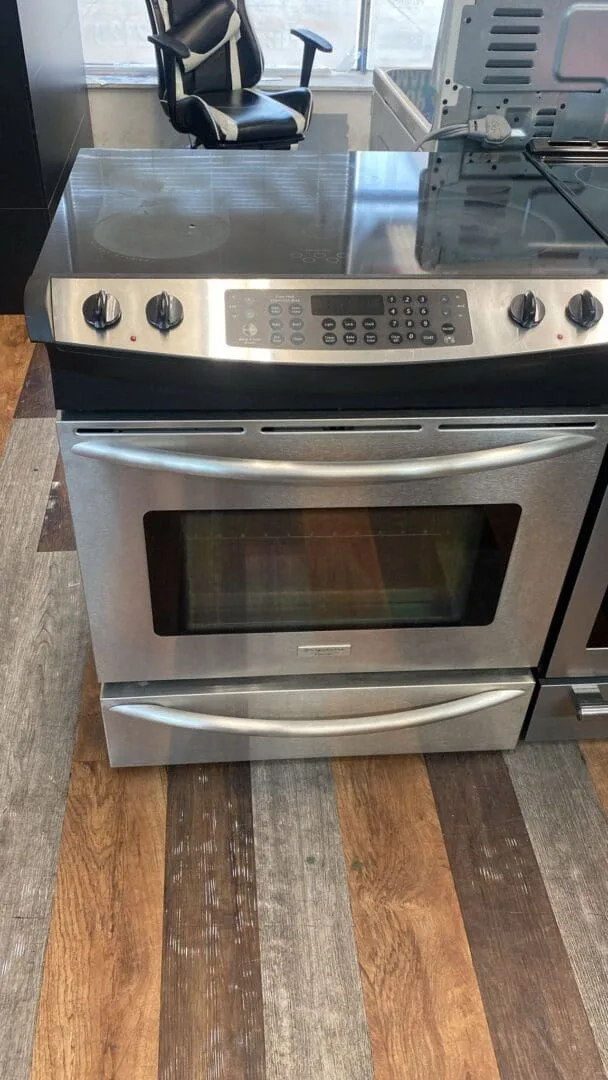 Frigidaire Used Electric Range Slide In – Stainless