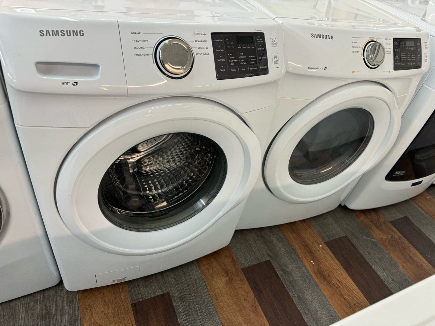 Samsung Used Front Load Washer Dryer Set – White