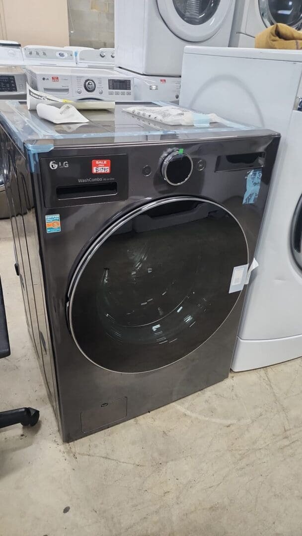 LG New Washer/Dryer Combo  All-in-One 5.0 cu. ft. Mega Capacity