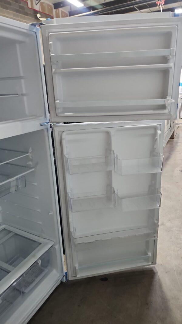 Whirlpool New 28" WRT518SZFW04 Top-Freezer Refrigerator - Image 4