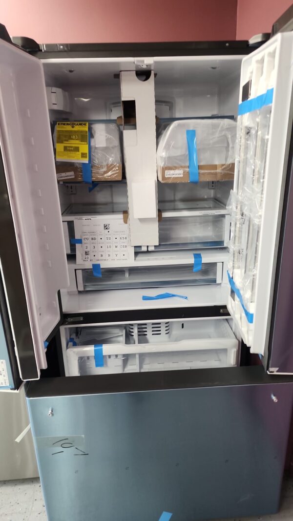 Café CWE23SP2MS1 23.1 Cu.Ft Counter-Depth 3Door Refrigerator - Image 3