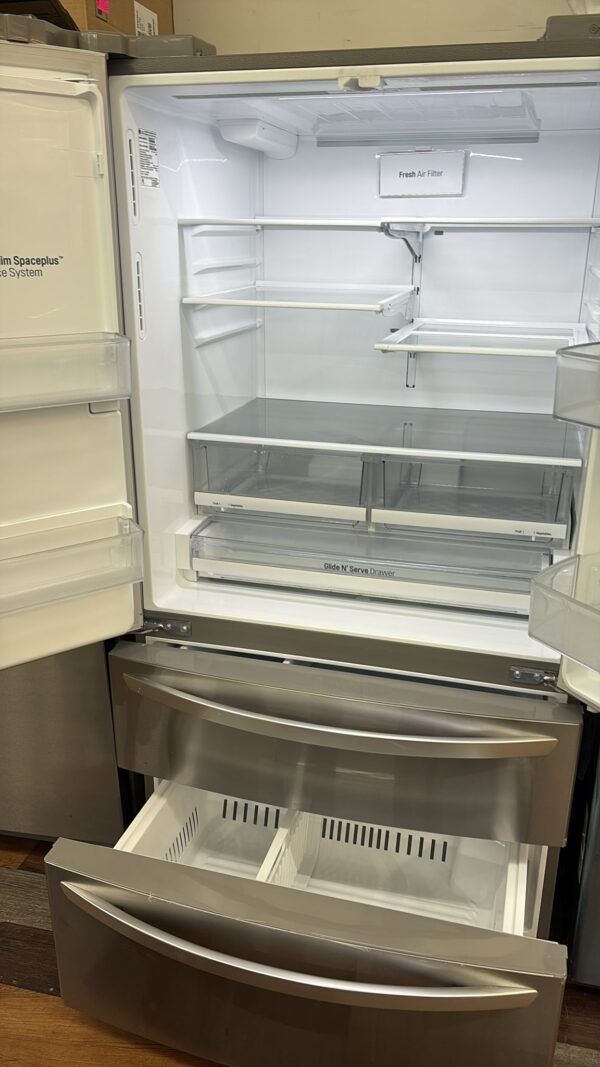 LG LMXS28626S 36 Inch 4-Door French Door Refrigerator - Image 3