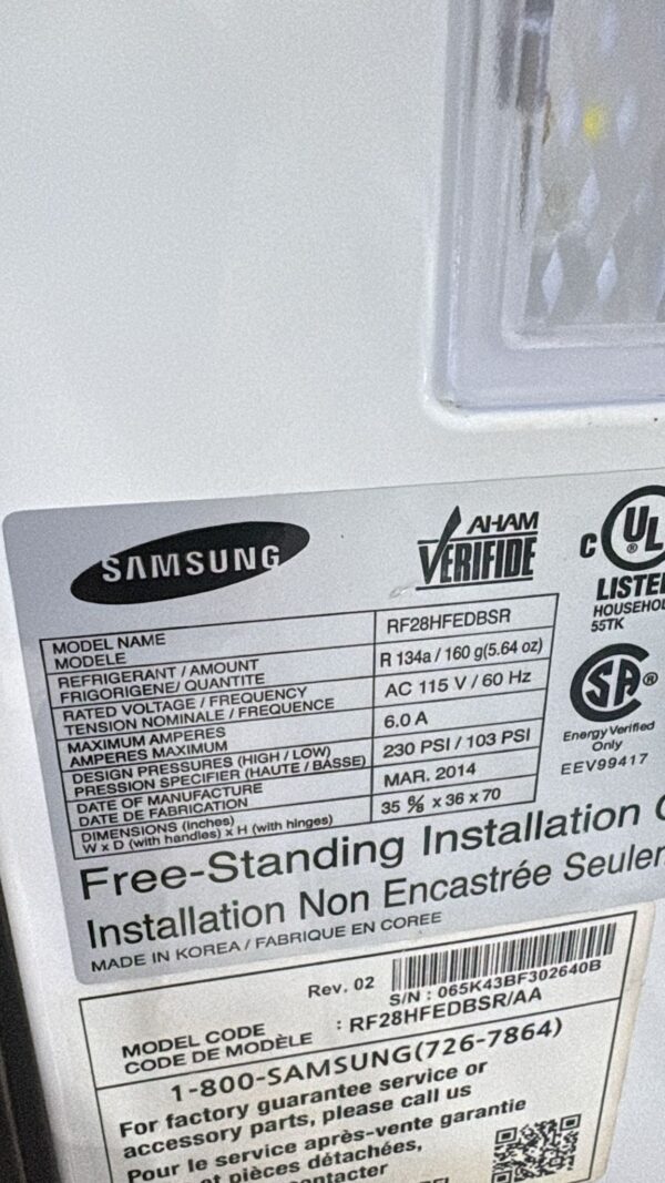 Samsung RF28HFEDBSR 28 cu ft French‑Door Refrigerator - Image 4