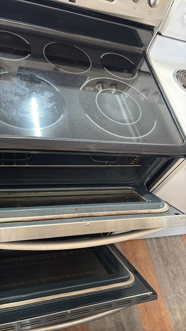 Kenmore Refurbished Double Oven Electric Range - Image 2