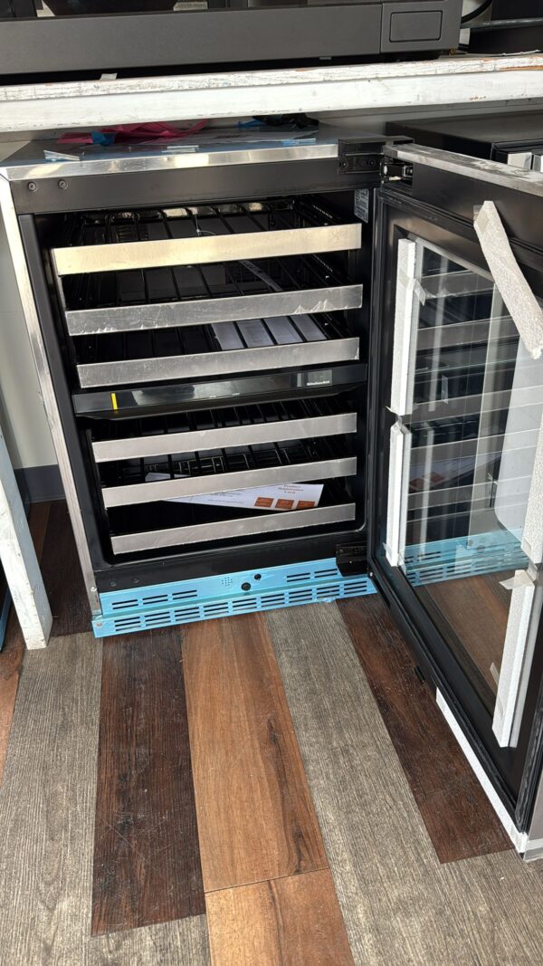 KitchenAid KUWR314KSS00 – 24″ Dual-Zone Undercounter Wine Cooler - Image 3