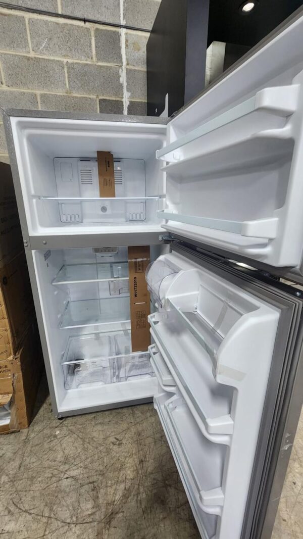 Whirlpool WRT318FZDM 30 Inch Top Freezer Refrigerator - Image 4